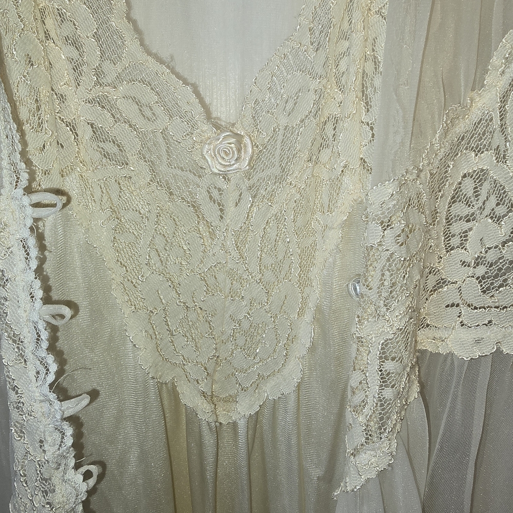 Val Mode Vintage Set Sheer Cream Gown And Duster Lace Coquette Cottagecore - Picture 12 of 16